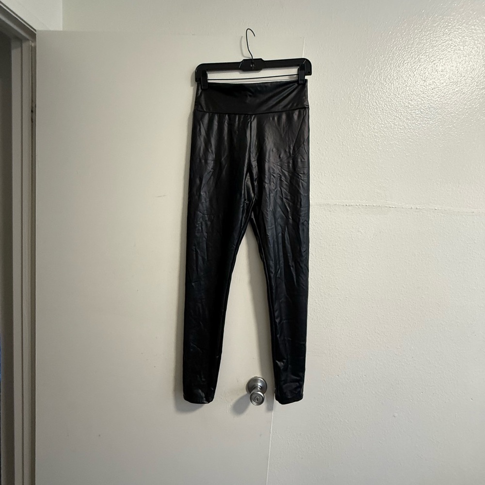 Black Faux Leather Leggings M